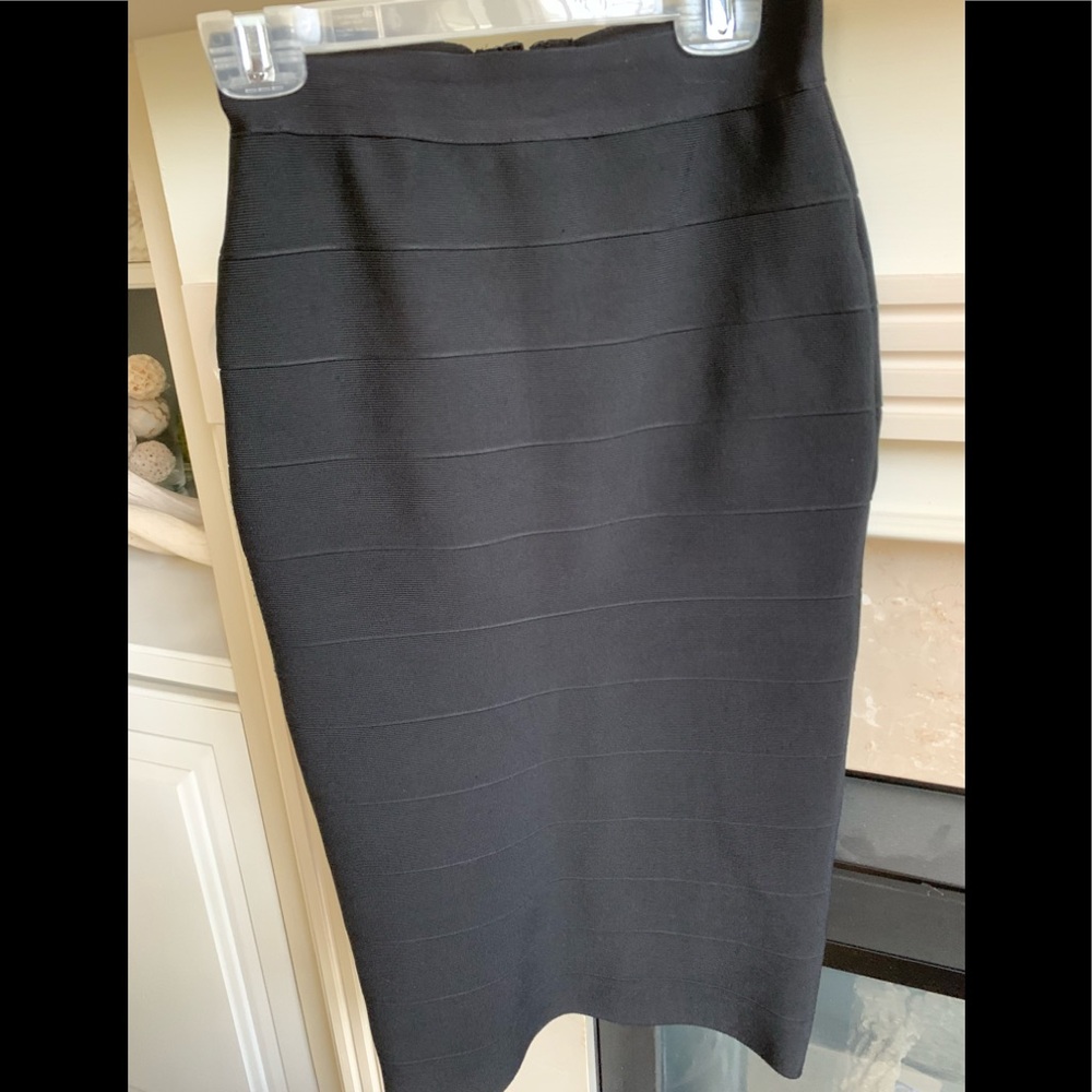 NEW BLACK HIGH QUALITY BANDAGE SKIRT SIZE SMALL